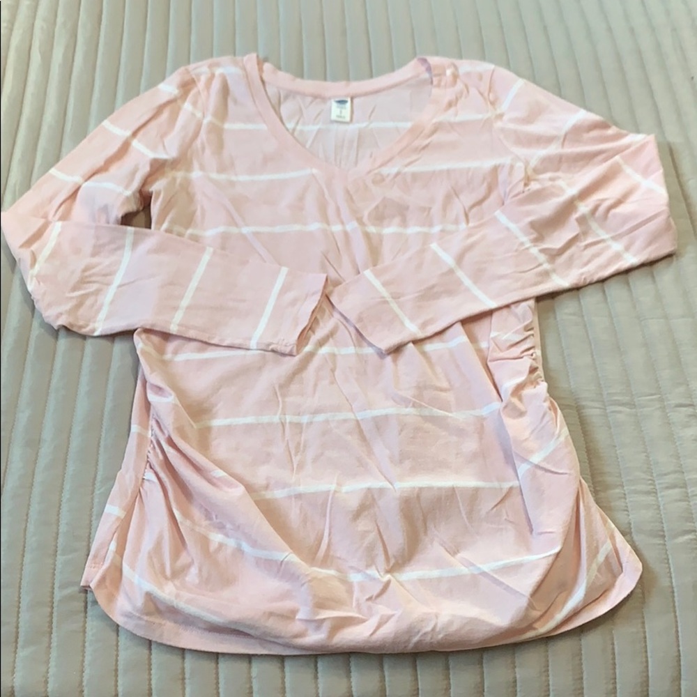 Long sleeve maternity top